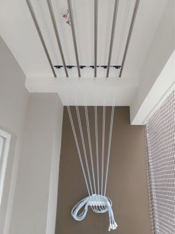 Apartment Cloth Hangers